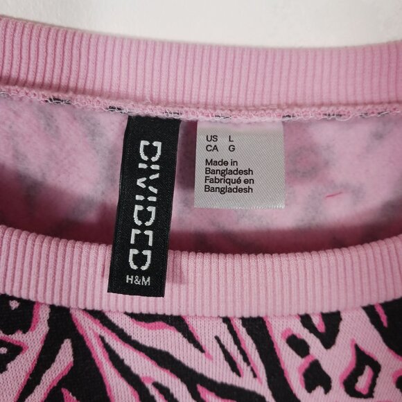 Divided by H&M, Large, Pink/Black Animal Print Sweatshirt with Adjustable Waist - Picture 2 of 13